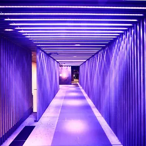Hotel The Royal Park Sanjo